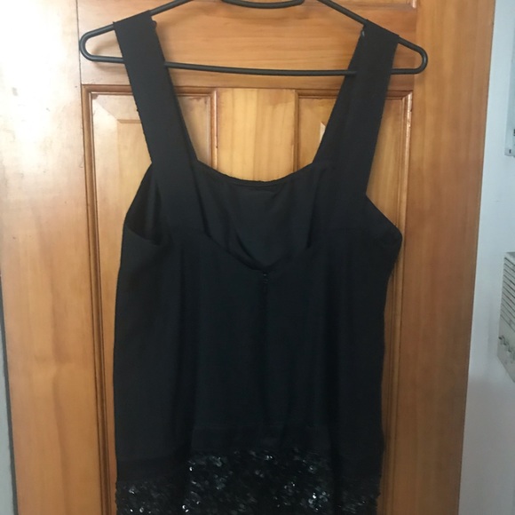 Black top with sequins - Picture 5 of 6
